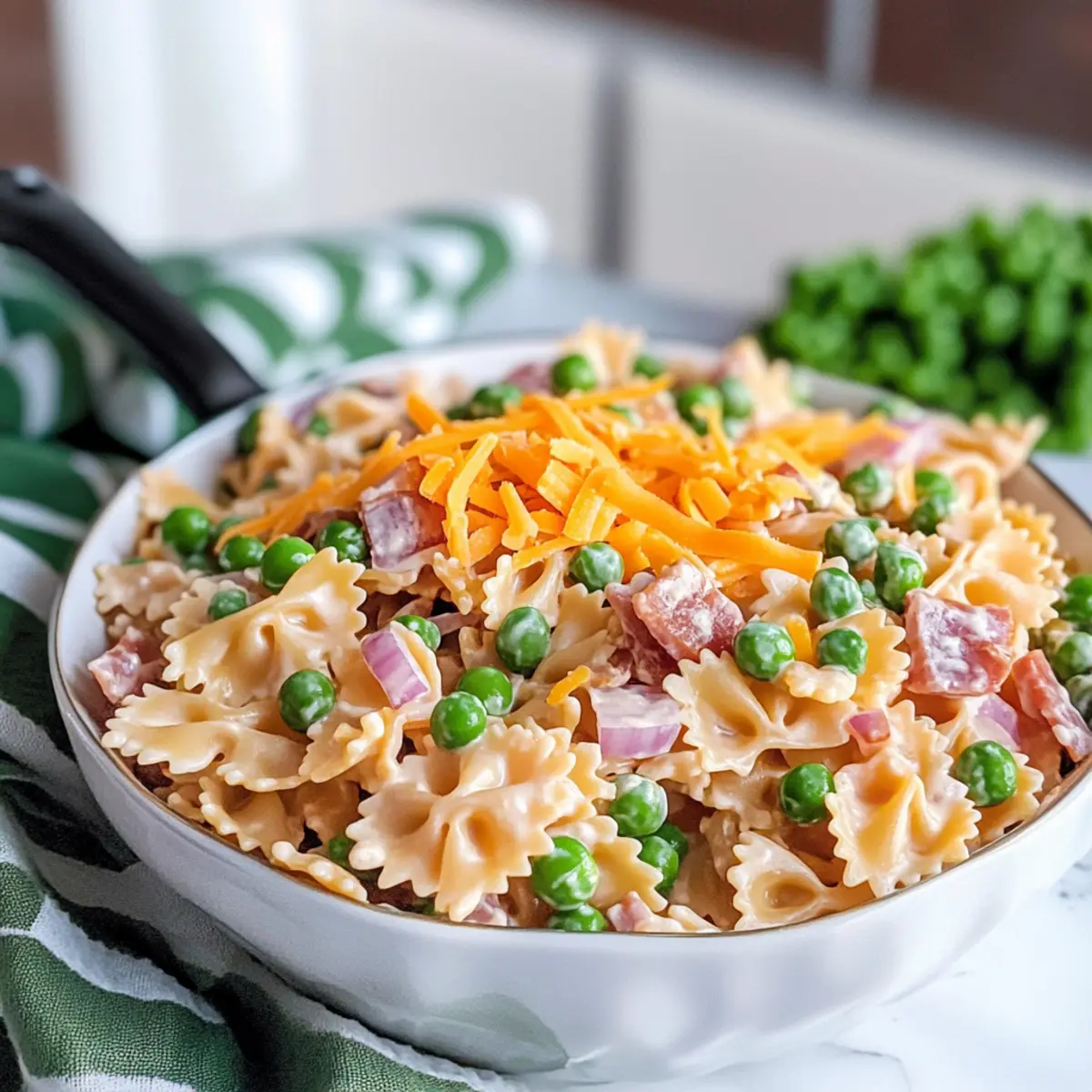 Französischer Dressing-Pasta-Salat